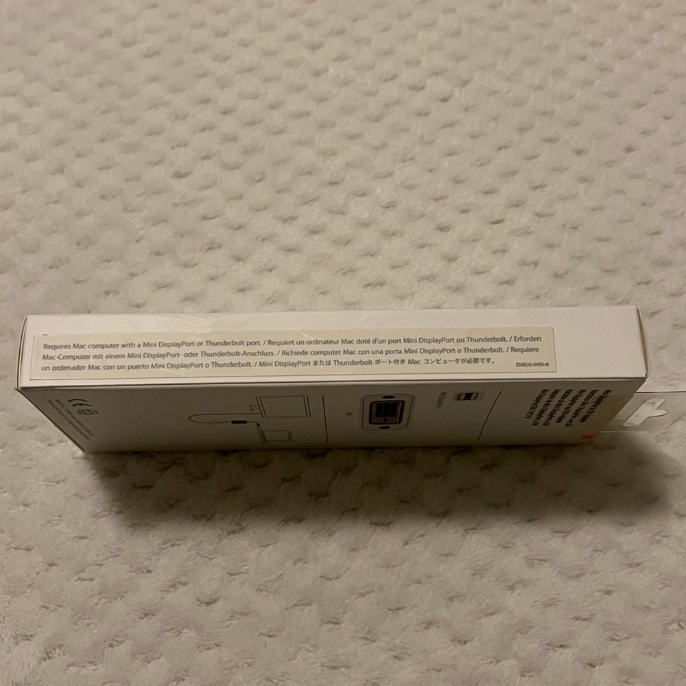 Apple Mini DisplayPort to DVI Adapter - Picture 4 of 4